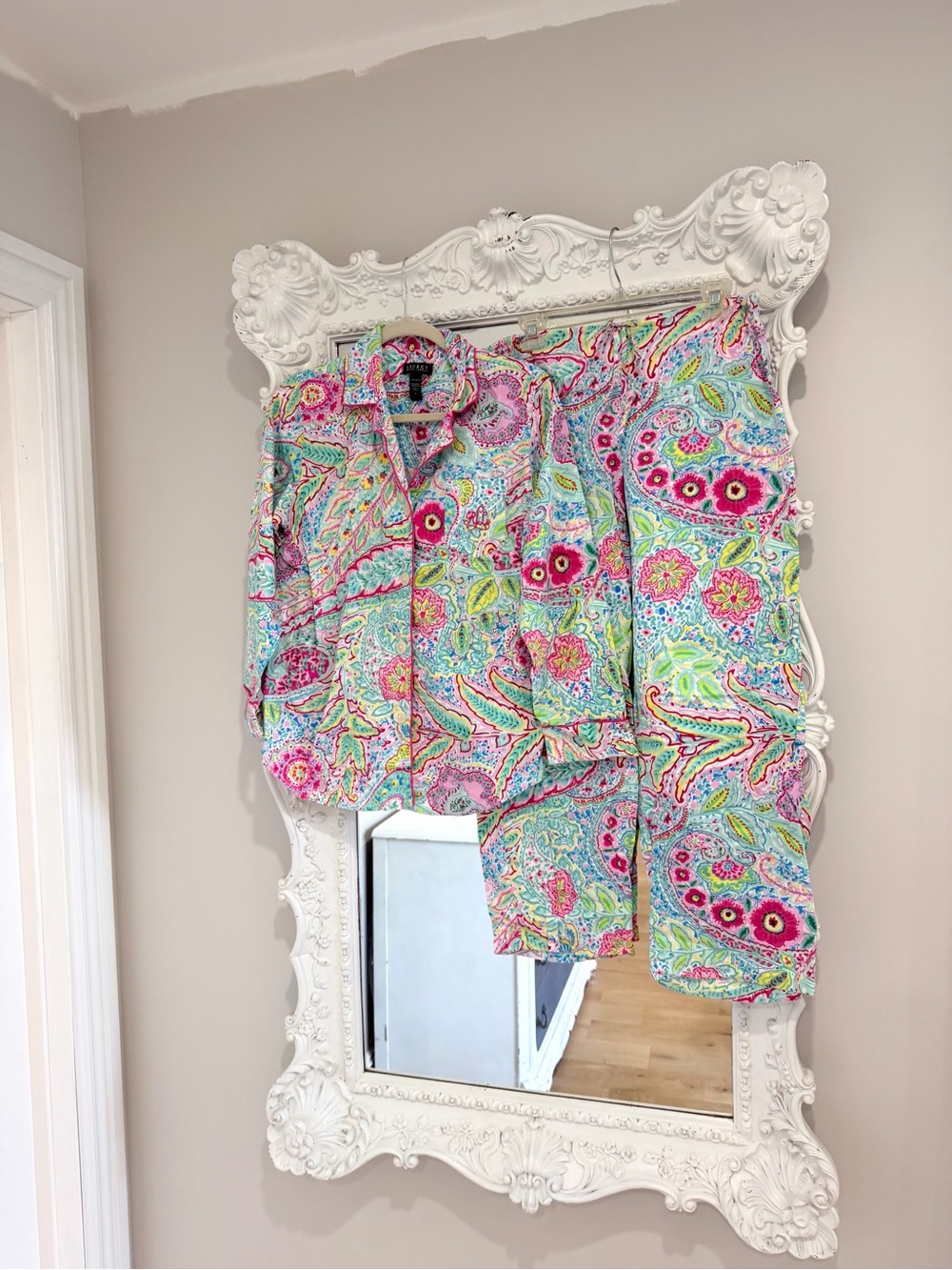 Ralph Lauren Multicolor Floral Paisley Print Pajama Shirt and Pants Matching Set - Picture 7 of 7